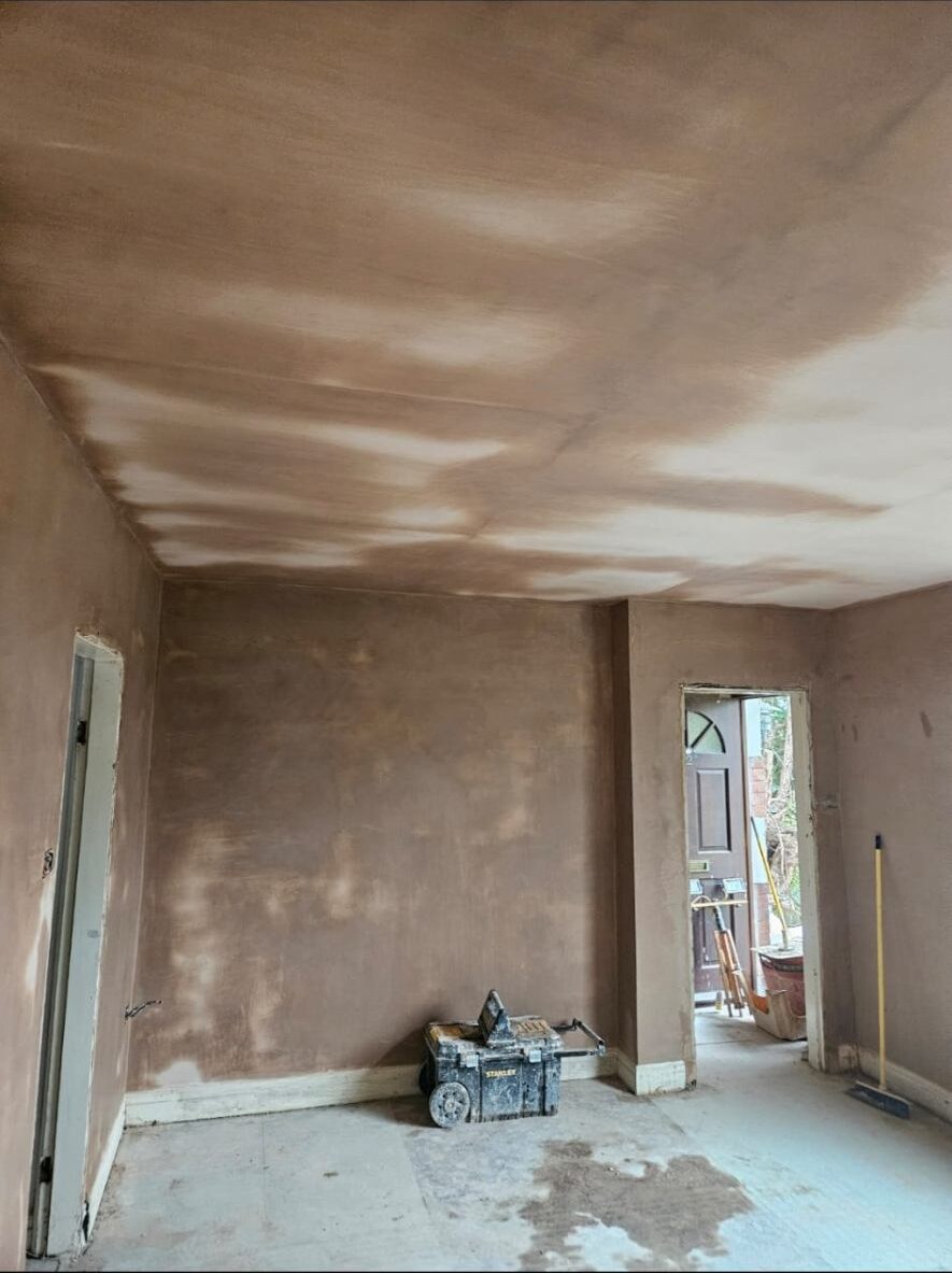 Freshly skimmed room by D Whitley Plastering